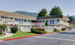 Гостиница Motel 6-Grants Pass, OR  Грант-Пасс
